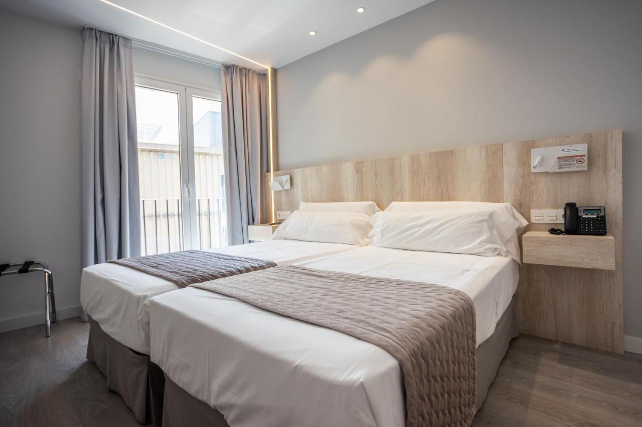 Dwo Abaster Hotel Soria Ngoại thất bức ảnh