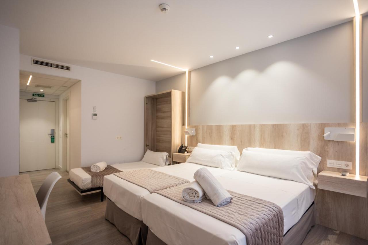 Dwo Abaster Hotel Soria Ngoại thất bức ảnh