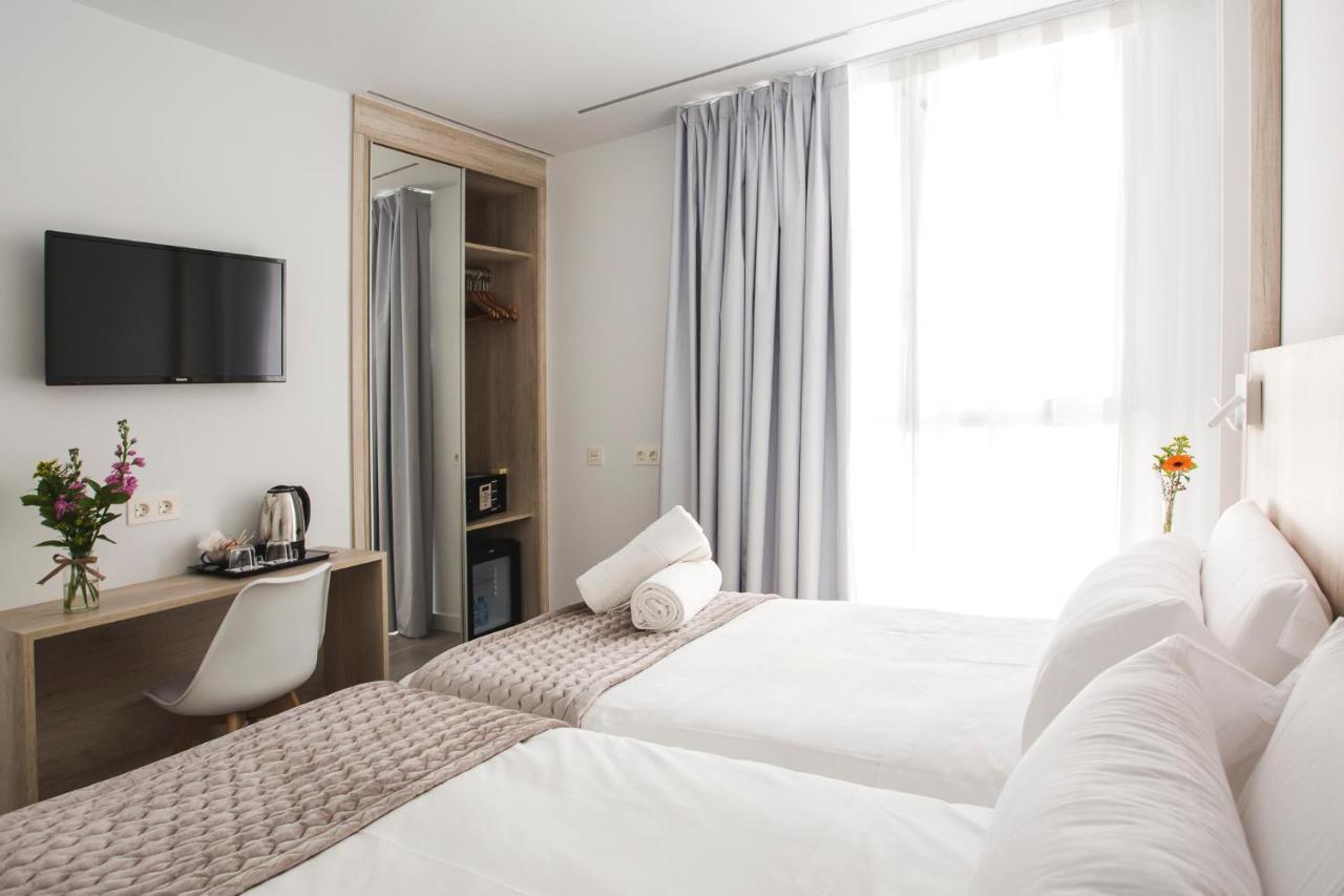 Dwo Abaster Hotel Soria Ngoại thất bức ảnh